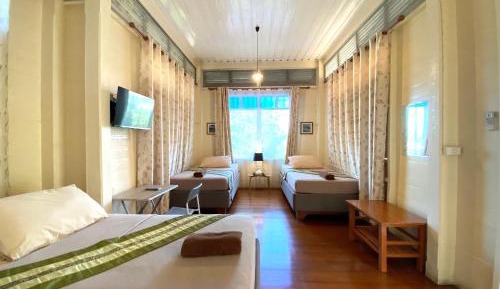 Triple Room with Private External Bathroom