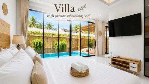 Villa with Private Swimming Pool