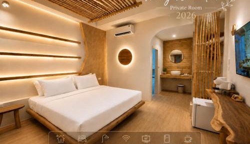 Deluxe Queen Room