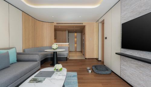 One-Bedroom King Suite with City View
