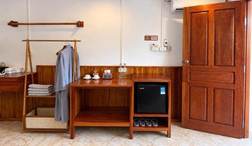 Twin Room with Lake View