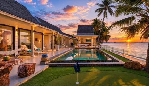 Villa - Beach Front