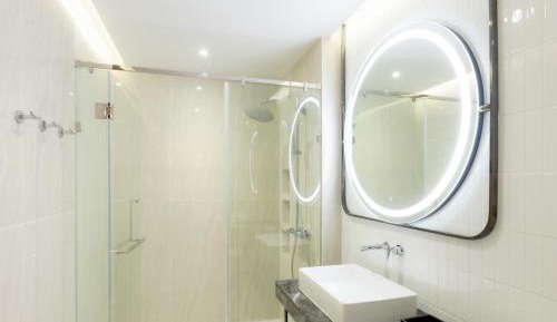 Standard Twin Room with Sea View