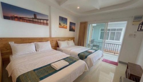 Classic Quadruple Room