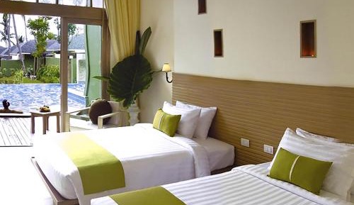 Deluxe Twin Room with Pool Access