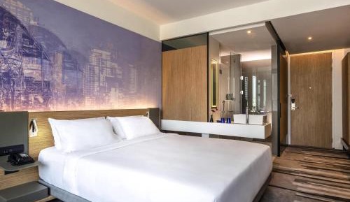 Grand Deluxe King Room