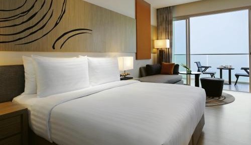 Premium King Room with Sea View