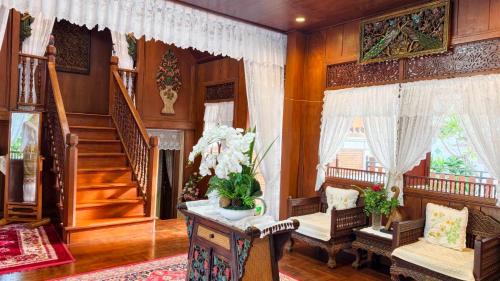 Deluxe Double Room with Bath