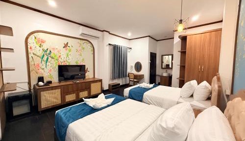 Twin Room with Balcony