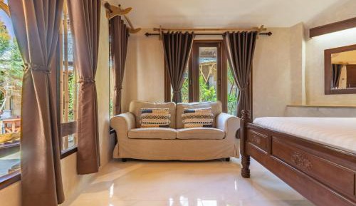 Deluxe Queen Room