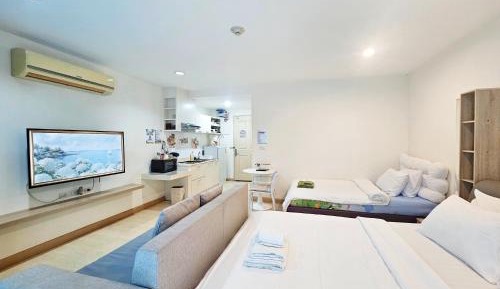 One-Bedroom Apartment