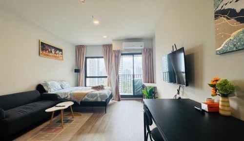 Room #1714543301