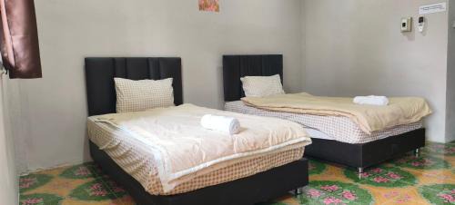 Twin Room with Balcony