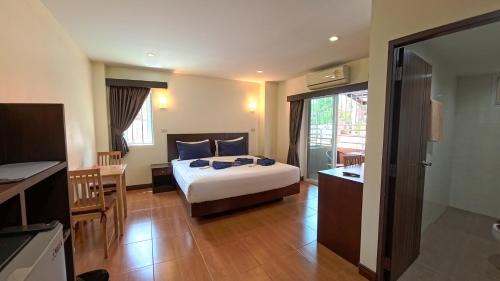 Double Room with Terrace