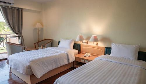 Standard Twin Room