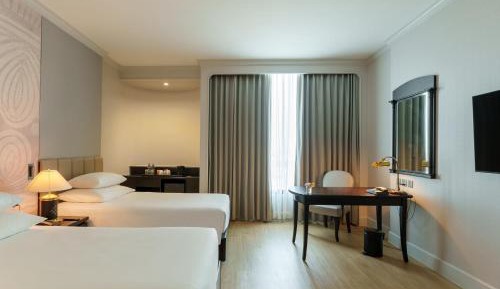 Premier Deluxe Twin Room