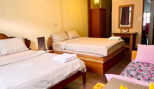 Deluxe Double Room with Shower