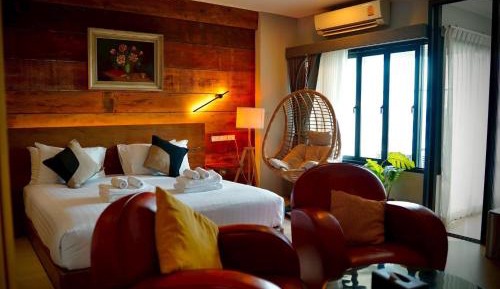 Deluxe Suite