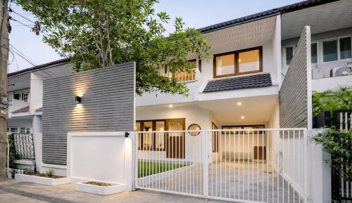 Three-Bedroom Townhouse