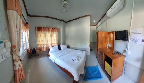 King Room with Spa Bath