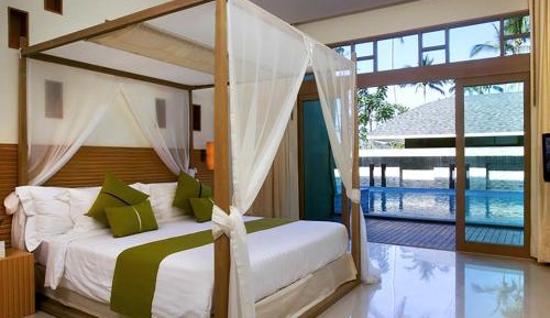 Deluxe Double Room with Pool Access