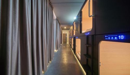 Bed in 10-Bed Mixed Dormitory Room