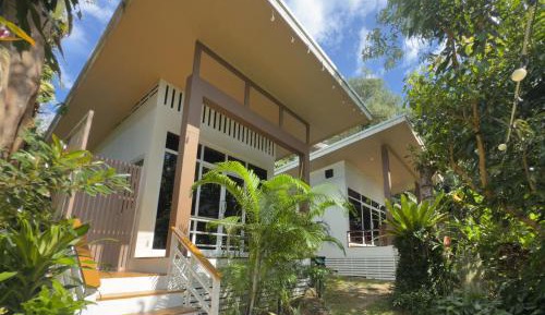 Deluxe Bungalow