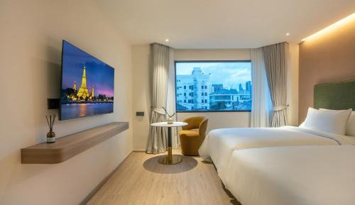 Superior Twin Room