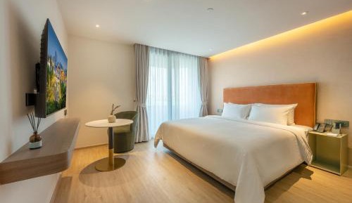 Superior King Room