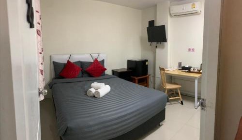 Double Room with Shared Toilet