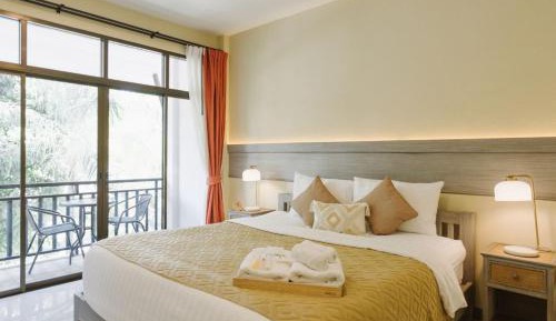 Superior King Room