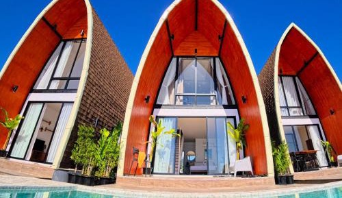 Villa - Beach Front