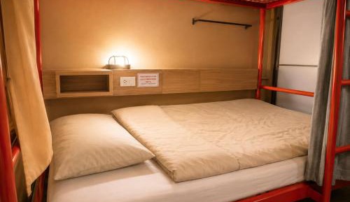 Bed in 4-Bed Mixed Dormitory Room