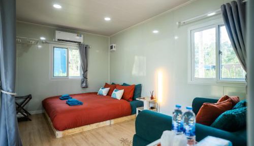 Standard King Room