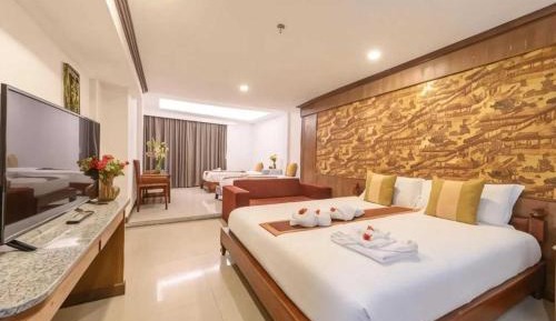 Deluxe Triple Room