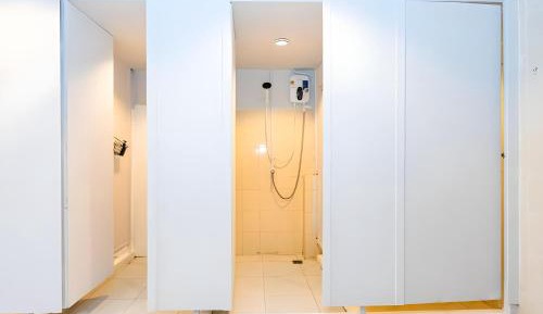 Standard Double Room with Shared Bathroom