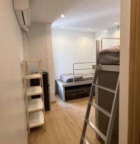 Studio - Split Level