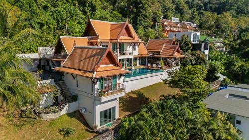 Villa with Sea View