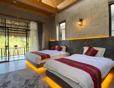 Family Suite with Balcony