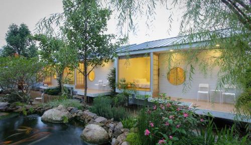 King Room with Garden View