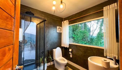 Junior Suite with Mountain View