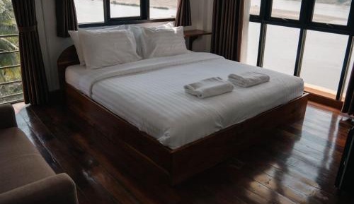 Deluxe Double Room with Sea View