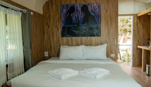 King Room with Mountain View