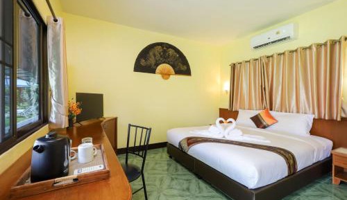 Deluxe King Room