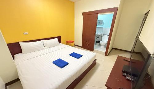 Double Room No Window with Private Bathroom