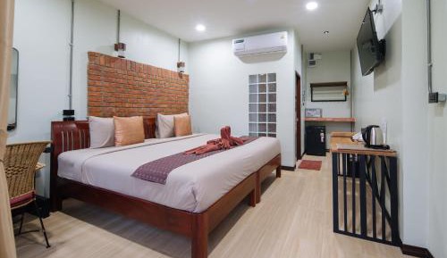 Standard Double Room with Pool View