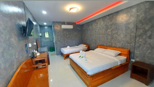 Double Room with Private Bathroom