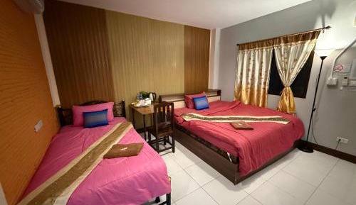 Large Double or Twin Room