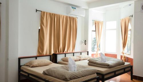 Double or Twin Room with Private Bathroom