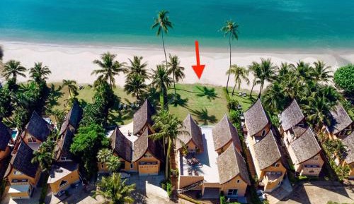 Villa - Beach Front